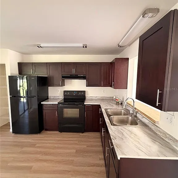 295 Cobalt Dr — Photo 4