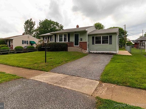 4th image of 108 Phyllis Dr