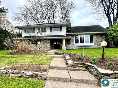 2820 W Pennsylvania St, Allentown, PA, 18104