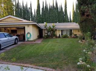2598 N Parkdale Ave, Simi Valley, CA 93063