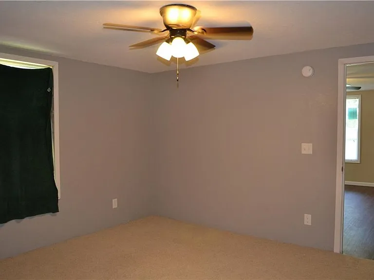 44 Skyline Dr — Photo 10
