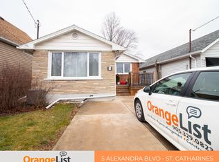 5 Alexandra Blvd, Saint Catharines, ON L2P1J6