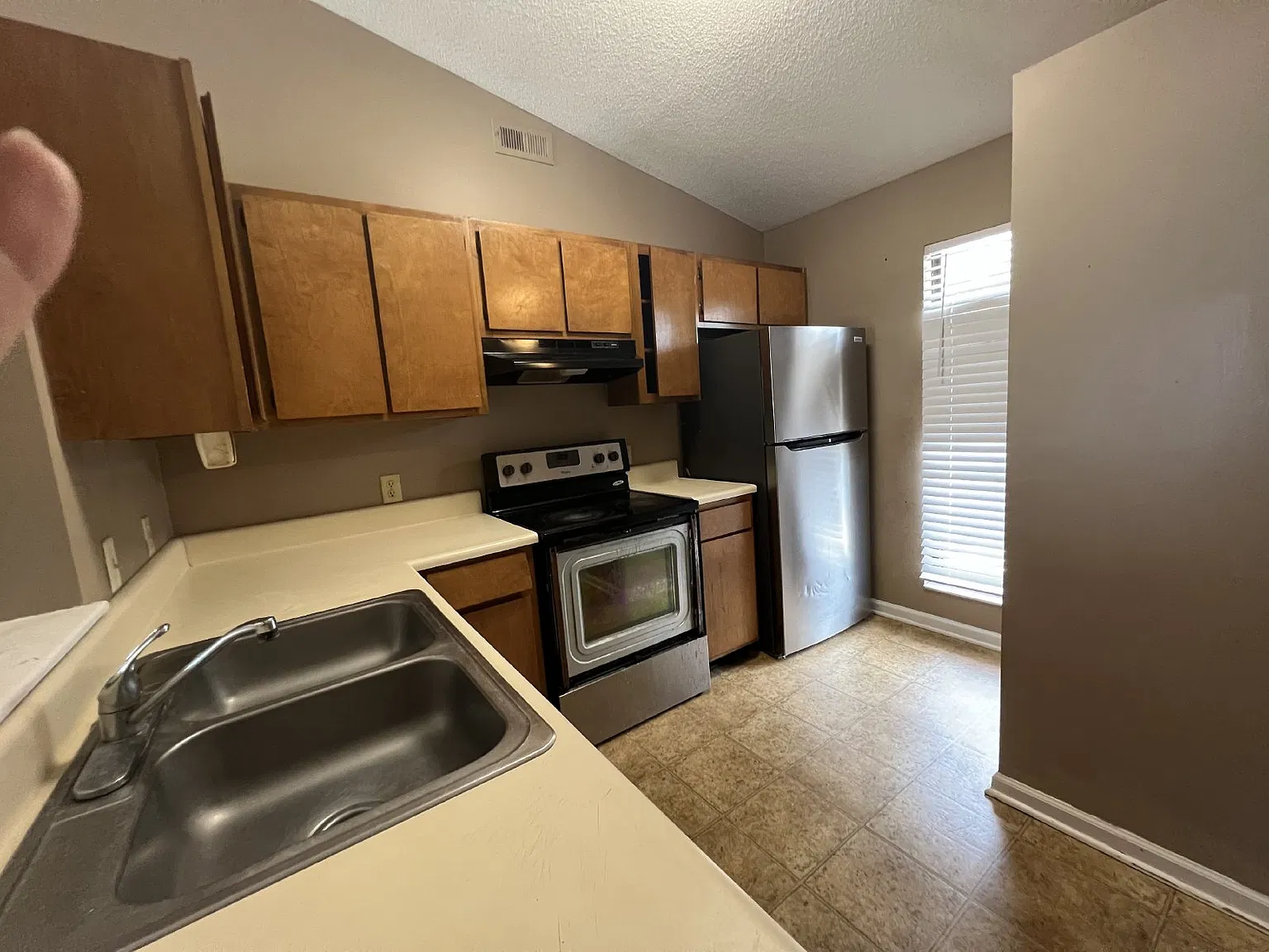 2 bed, 2.0 bath, 936 sqft, $1,150 — Photo 4