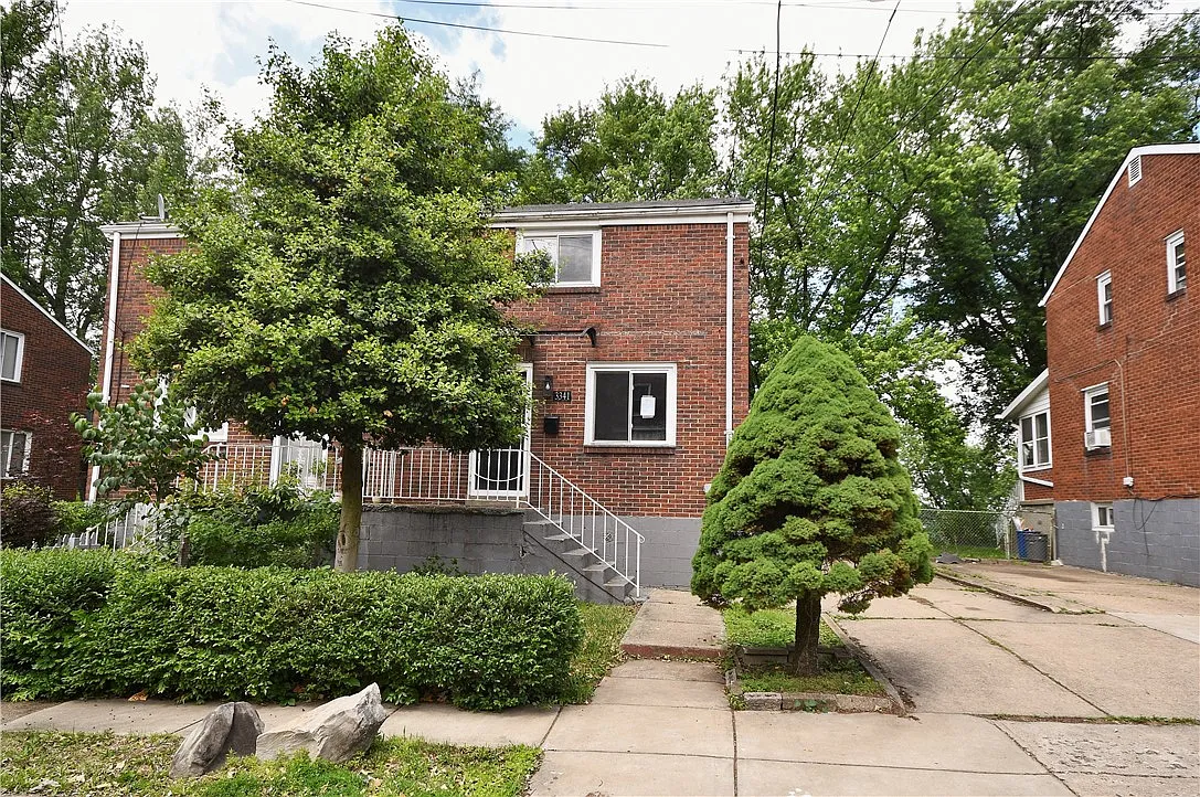 3341 McNeil Pl photo 1
