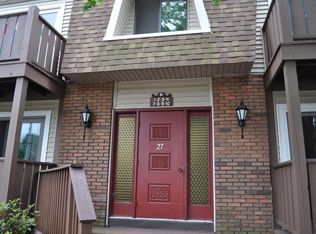 27 School St APT 9N, Westerly, RI 02891