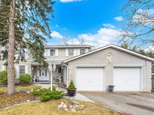 1511 Ifield Rd, Mississauga, ON L5H 3V8