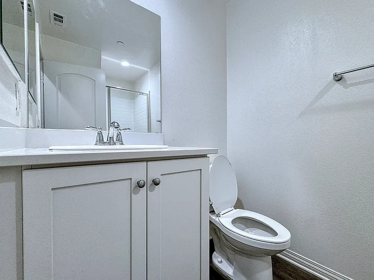 16075 Symphony Ln — Photo 11