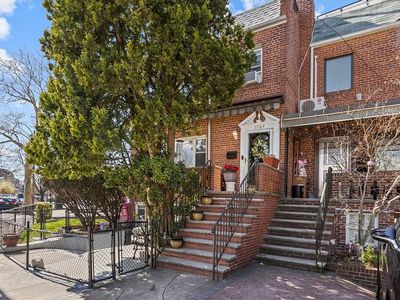 1764 Gerritsen Ave, Brooklyn, NY, 11229