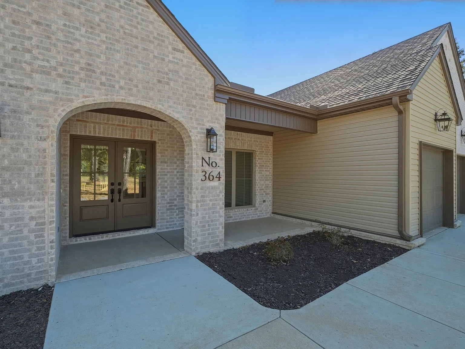 3 bed, 1788 sqft, $2,200 — Photo 2