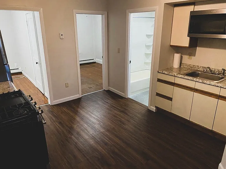 33 Tingley St #2R — Photo 10