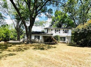 38138 Southfarm Ct, Northville, MI 48167