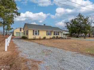 194 Collier Loftin Rd, Kinston, NC 28504
