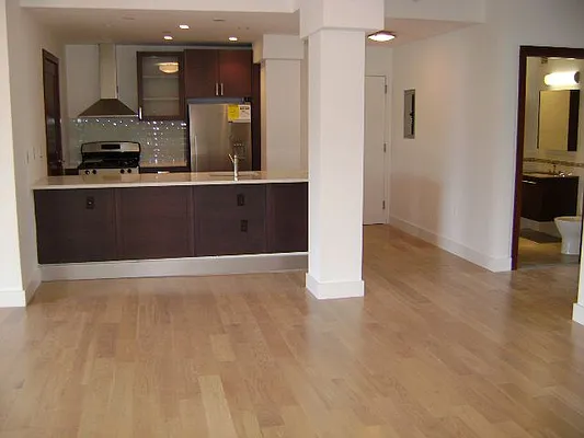 Rented by NY Space Finders Inc. | media 31