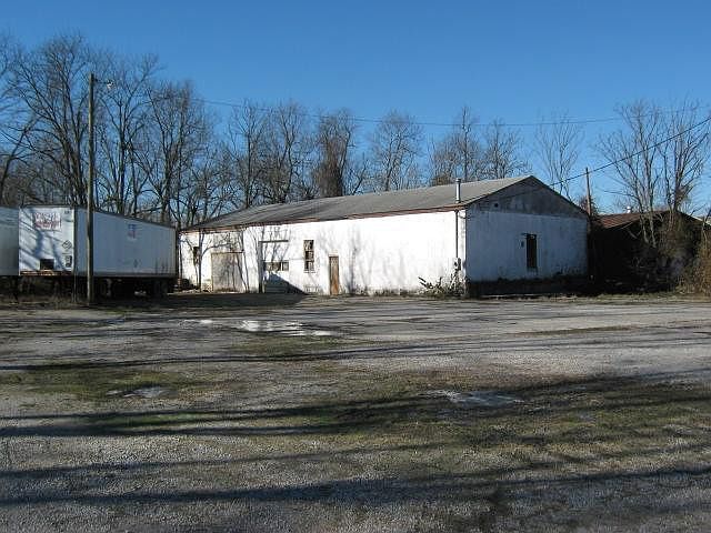 2nd image of 280 Clintonville Rd