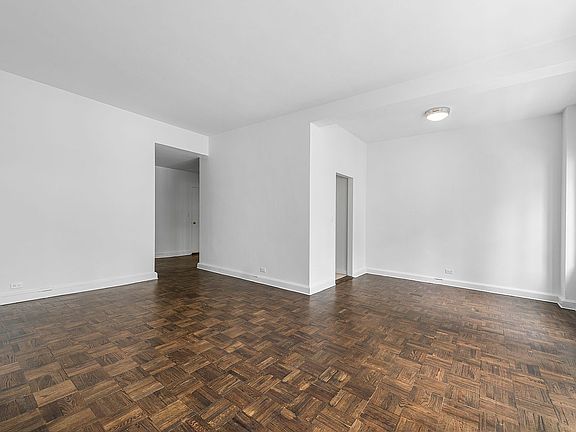 3rd image of 136 E 55th St APT 11F