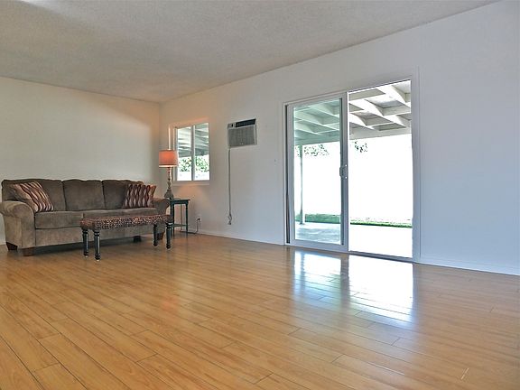 5th image of 3809 Woodruff Ave