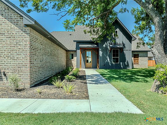 3rd image of 11174 Golden Eagle Ave