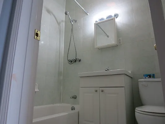 Rented by Mason Group LLC | media 40