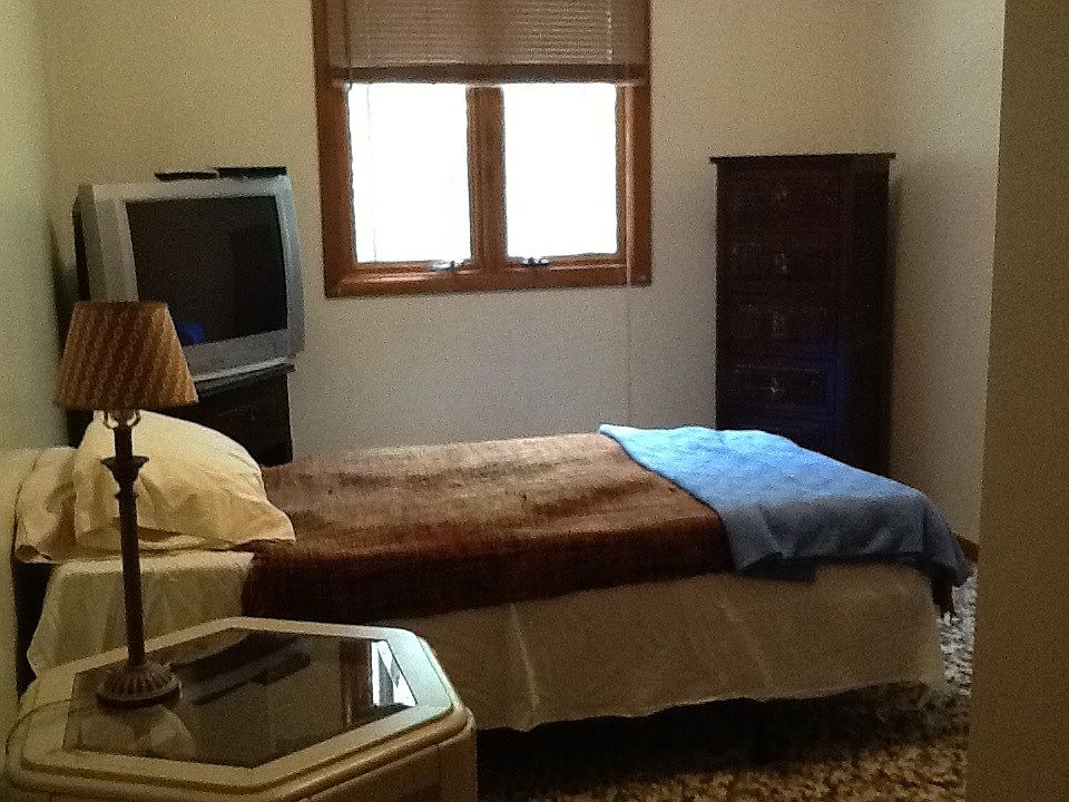 2nd image of 341 E High St #2
