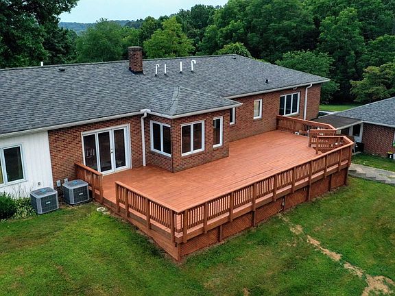 4th image of 151 Grady Ln