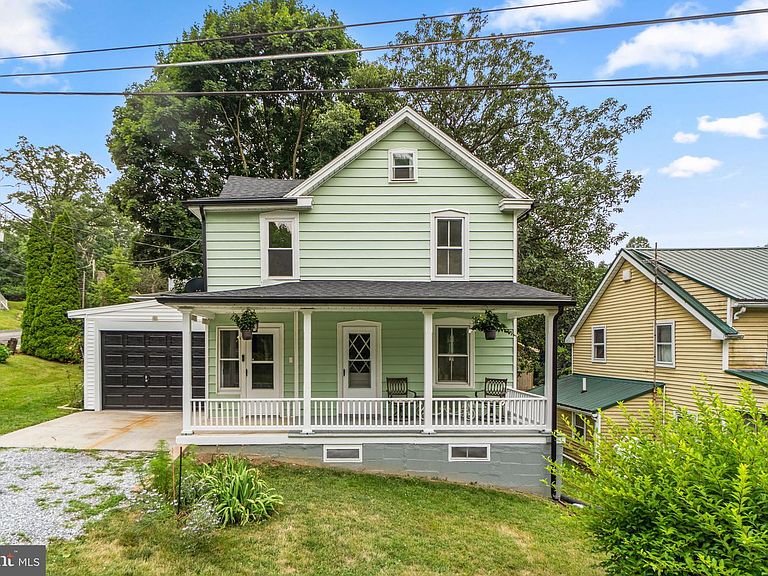 Listing photo 2