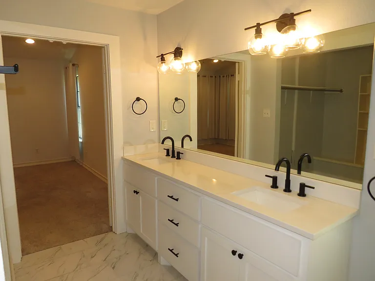 2308 Crestmeadow St — Photo 22