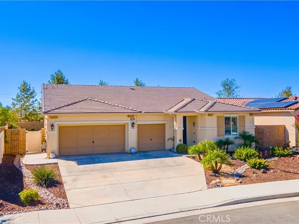 34793 Armstrong Rd, Winchester, CA 92596