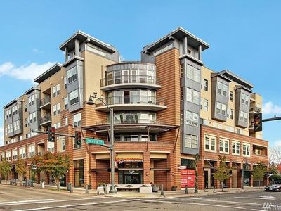7800 SE 27th St Unit 404, Mercer Island, WA, 98040