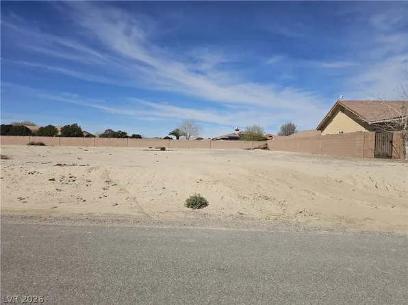 6730 Stubblefield Dr, Pahrump, NV 89061