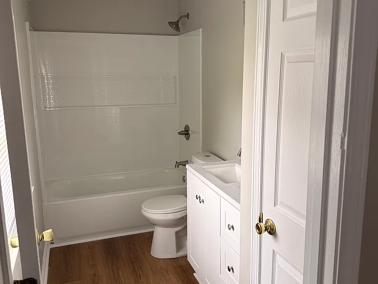 1009 Hess Ln — Photo 7