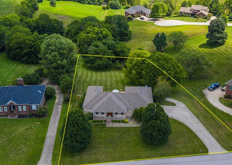 1st image of 202 Richland Dr