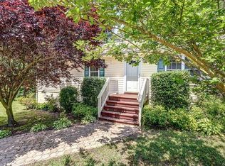 3423 Shady Creek Rd, North Chesterfield, VA 23234