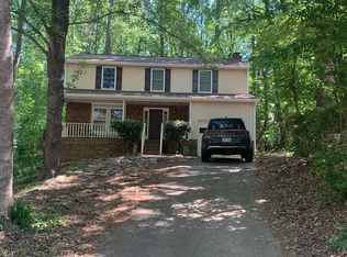 1001 Ironstone Ct, Raleigh, NC 27615
