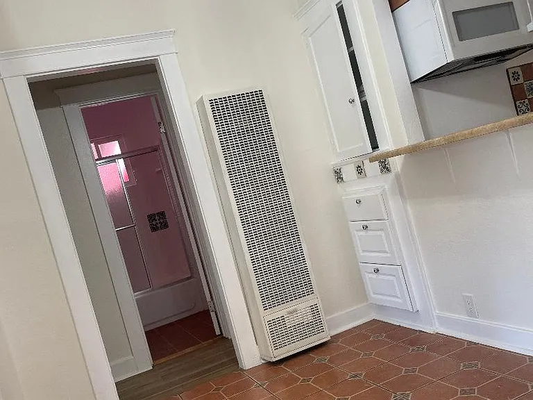 828 Sartori Ave — Photo 5