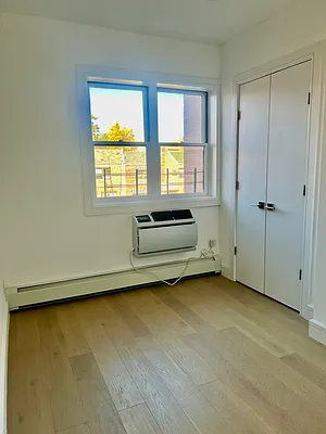 Rented by Daniel Gale Sotheby's International Realty | media 4