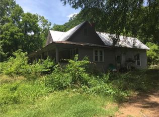 701 White Jenkins Rd, Bessemer City, NC 28016