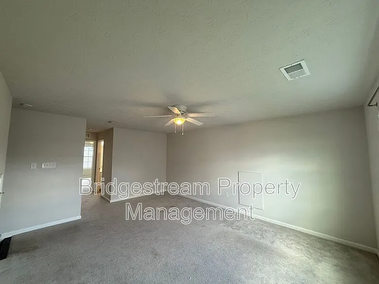 2194 Schmidt Dr — Photo 15