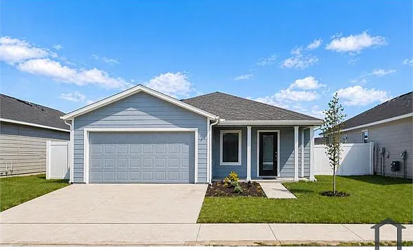 4 bed, 1720 sqft, $2,500 — Photo 1
