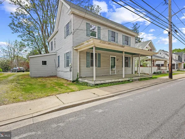 112 Walnut St, Church Hill, MD 21623