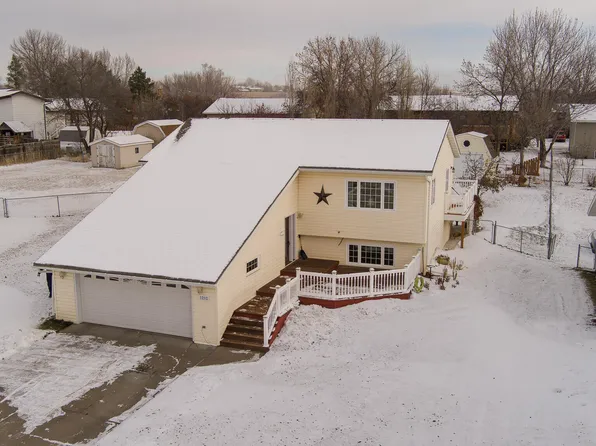 1212 Central Ave N, Beulah, ND 58523