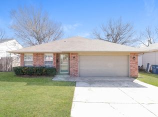 2032 Turner Dr, Midwest City, OK 73110