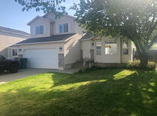 712 S Fox Run Dr, Layton, UT 84041