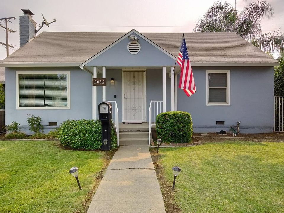 1st image of 2032 Lake Dr