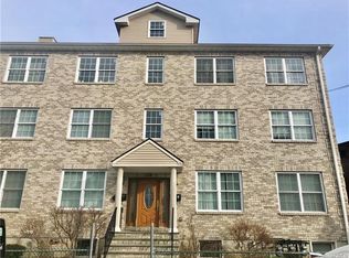 214 Jessamine Ave #1S, Yonkers, NY 10701
