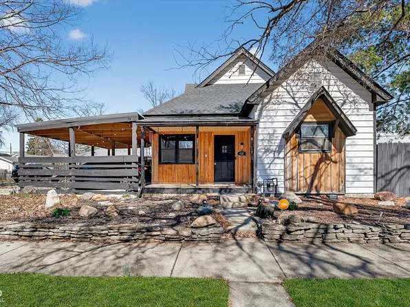 416 W 5th St, Greenfield, IN 46140