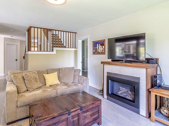 5th image of 17365 Angeline Avenue South NE