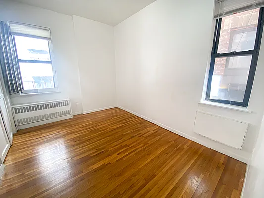 Rented by Corcoran | media 11