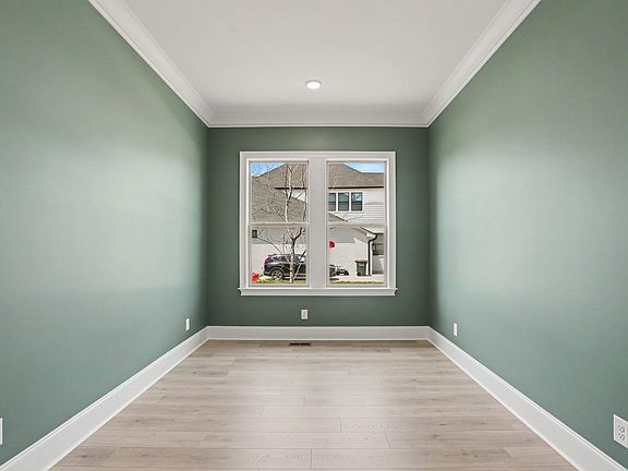 5th image of 7303 Florim Ct