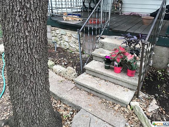 3rd image of 178 Rockport Dr
