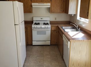 1119 Brandon Ct APT 4, Redding, CA 96003